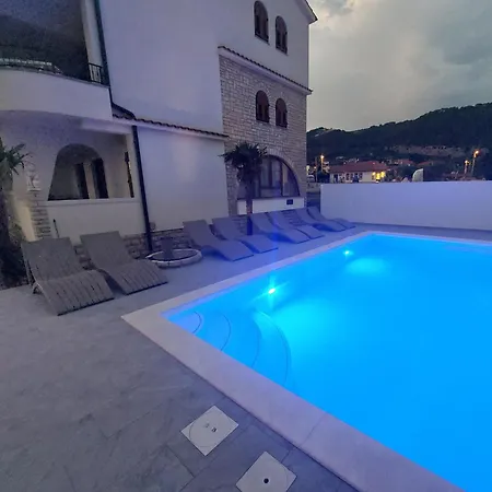 Apartment Gemuetliche Erdgeschossferienwohnung Mit Balkon *
